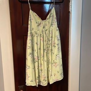 NEW WITHOUT TAGS abercrombie floral dress